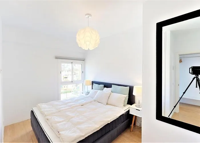 Olimpo - Fuengirola Beachfront Newly Renovated Apartment