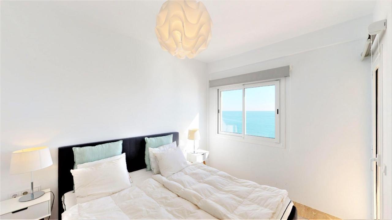 Olimpo - Beachfront Newly Renovated * Fuengirola